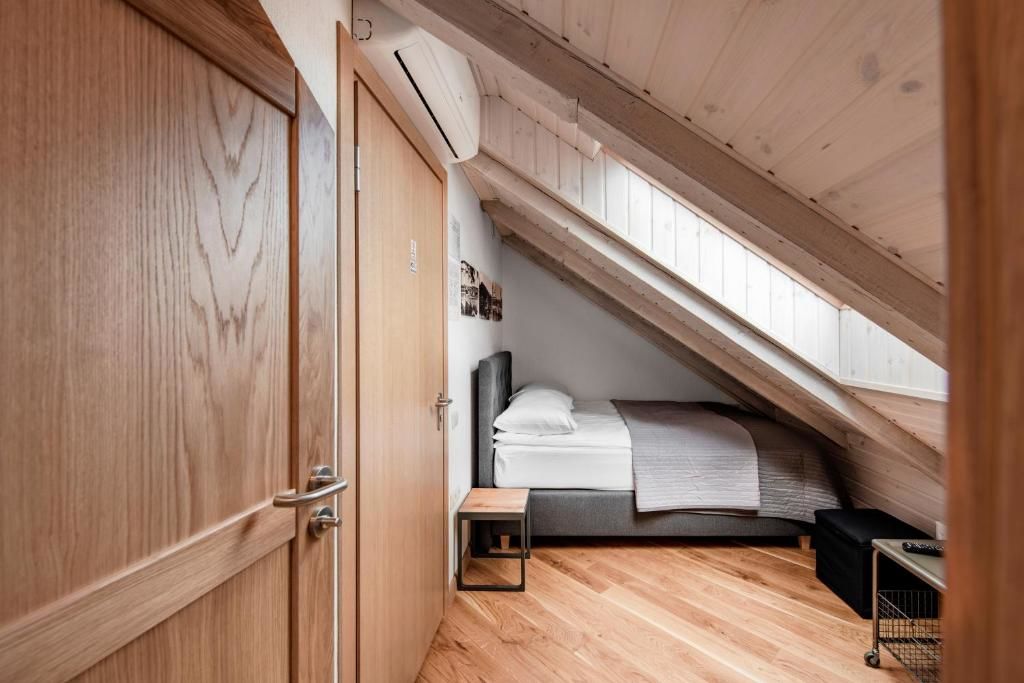 Апартаменты Small attic rooms in Kaunas old town Каунас-36