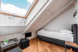 Апартаменты Small attic rooms in Kaunas old town Каунас Room with Single Bed-7