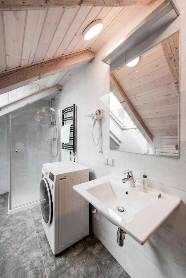 Апартаменты Small attic rooms in Kaunas old town Каунас-13