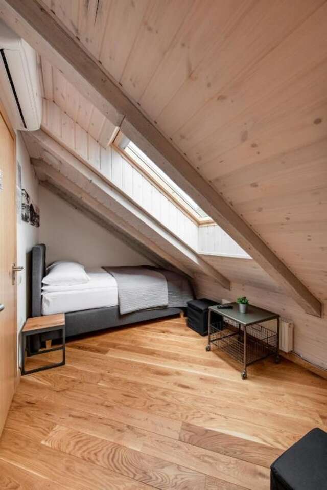 Апартаменты Small attic rooms in Kaunas old town Каунас-33