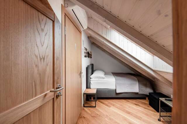 Апартаменты Small attic rooms in Kaunas old town Каунас-35